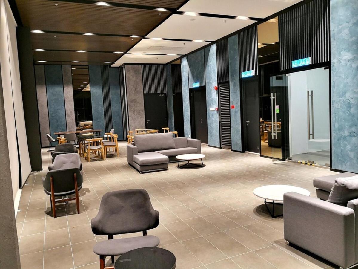 Tropicana 218 Macalister Penang Apartment Джордж Таун Екстериор снимка