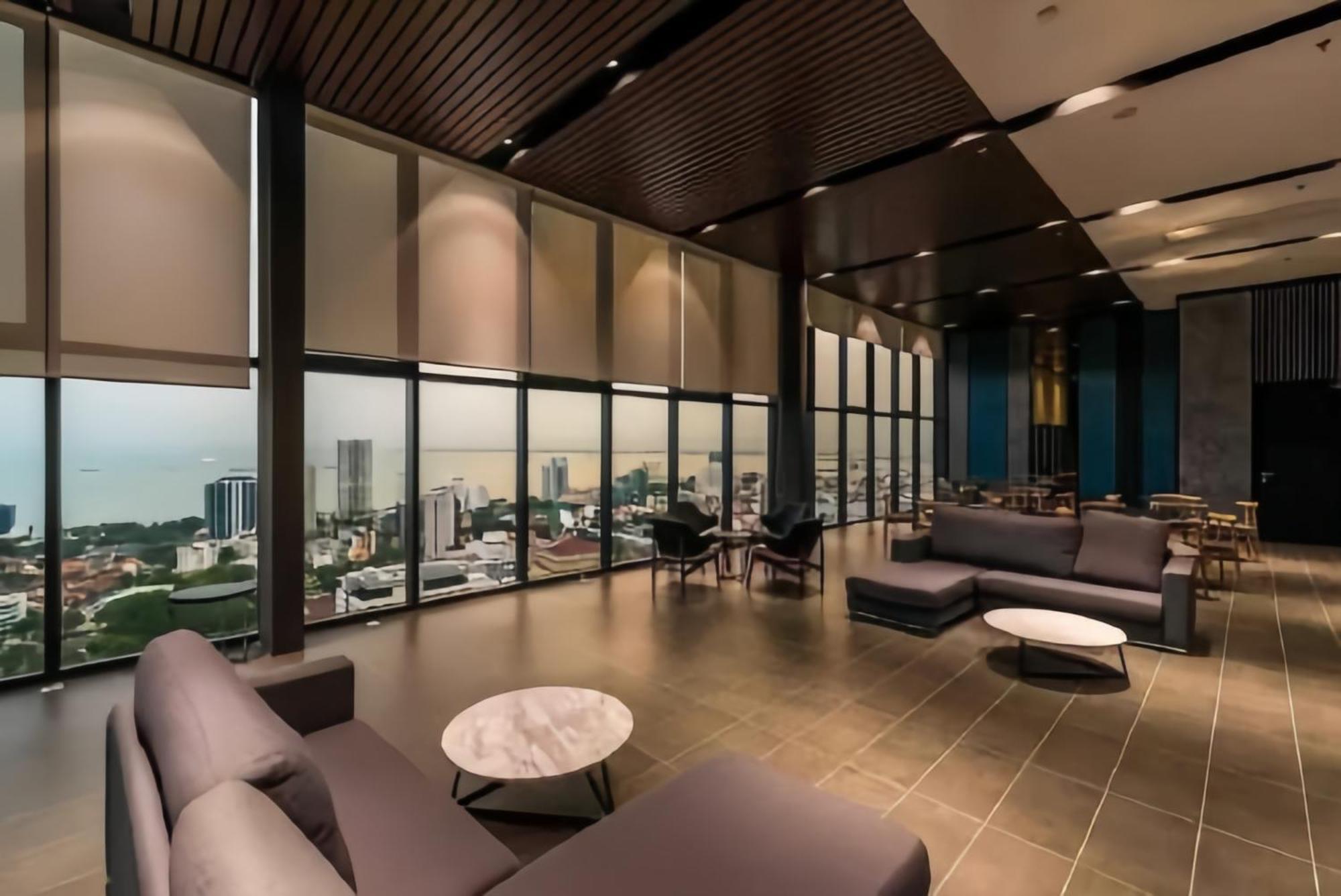 Tropicana 218 Macalister Penang Apartment Джордж Таун Екстериор снимка