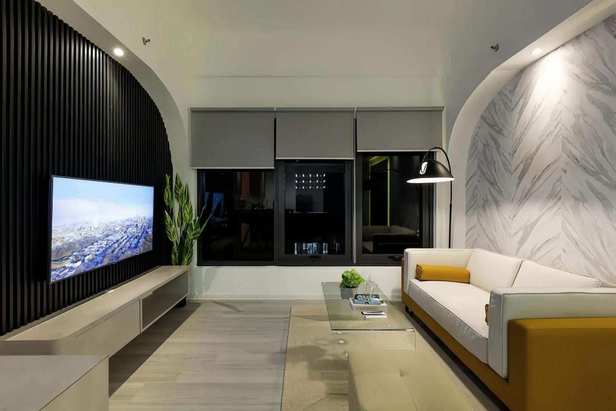 Tropicana 218 Macalister Penang Apartment Джордж Таун Екстериор снимка