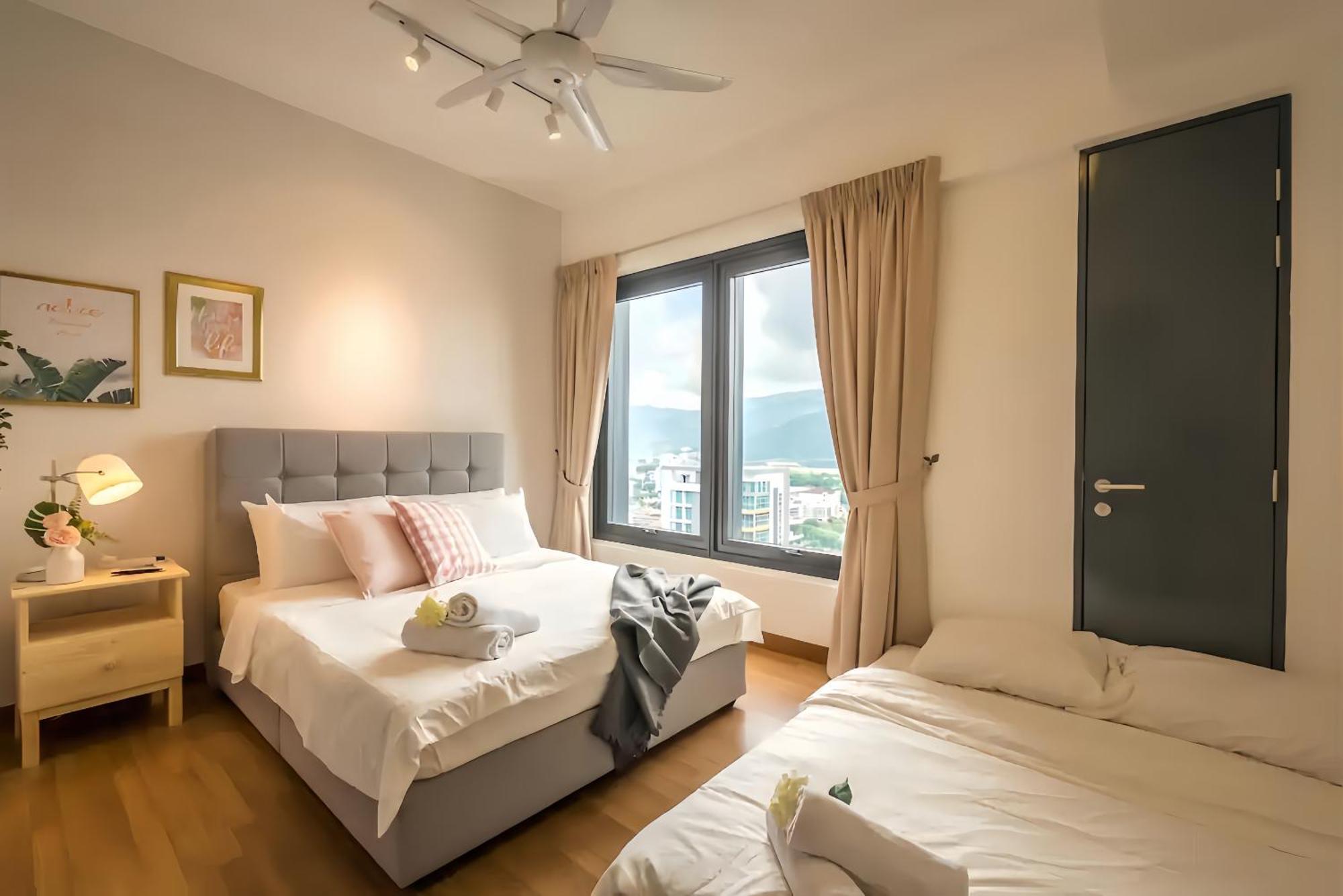 Tropicana 218 Macalister Penang Apartment Джордж Таун Екстериор снимка
